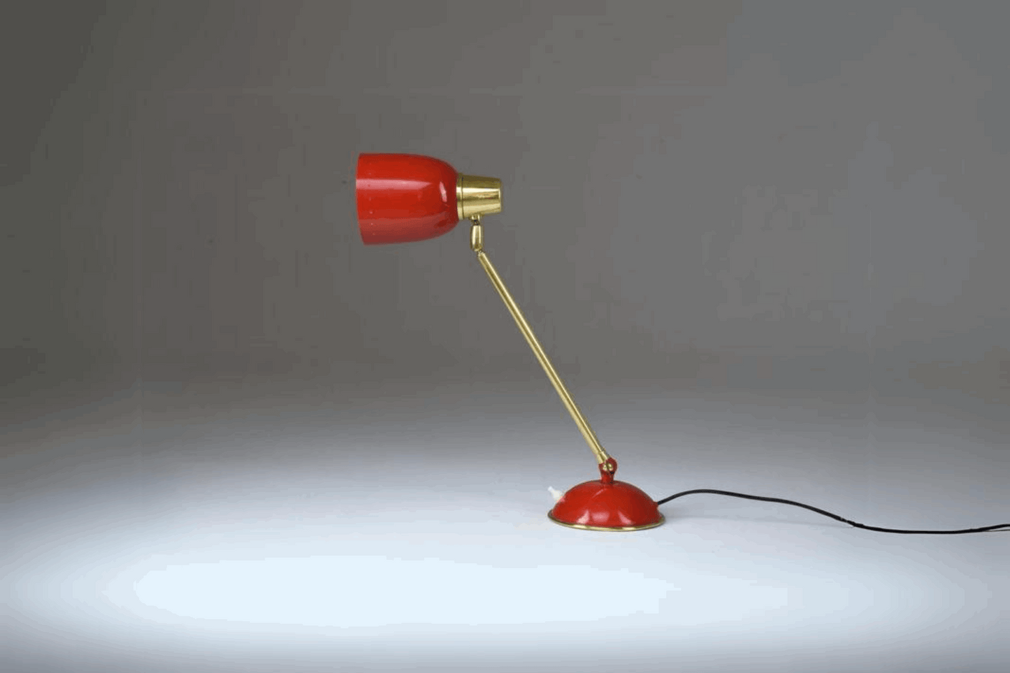 1950s Italian Desk Lamp in Stilnovo Red & Brass Adjustable