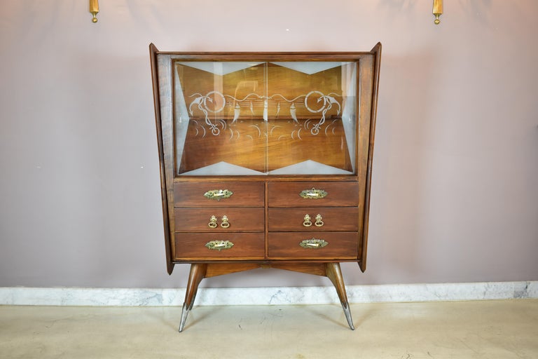 Italian Vintage Mid-Century Modern Glass-Fronted Cabinet, 1950s