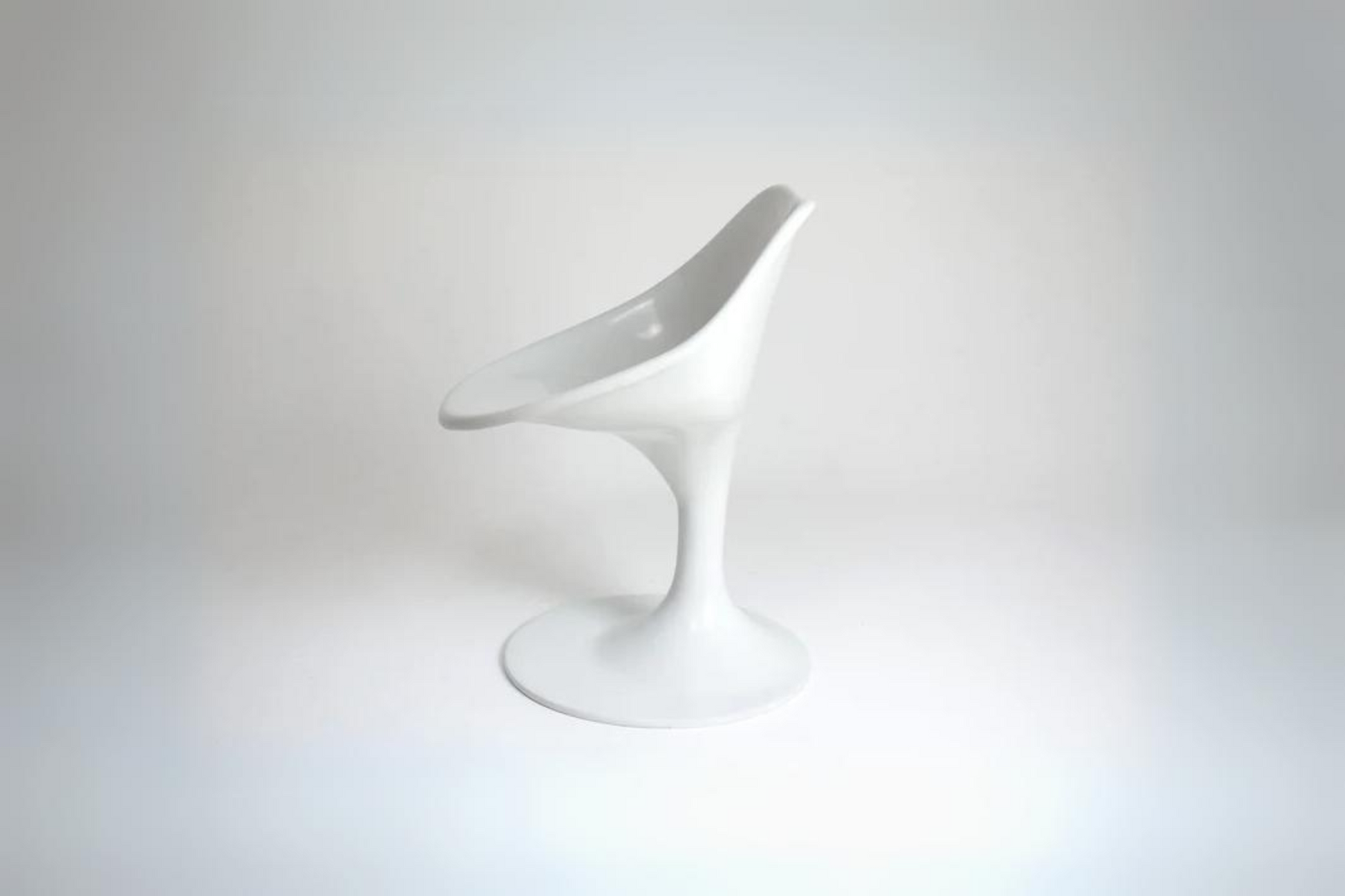 Shop White Fiberglass Space Age Chair, 1970's - Spirit Gallery Vintage Furniture