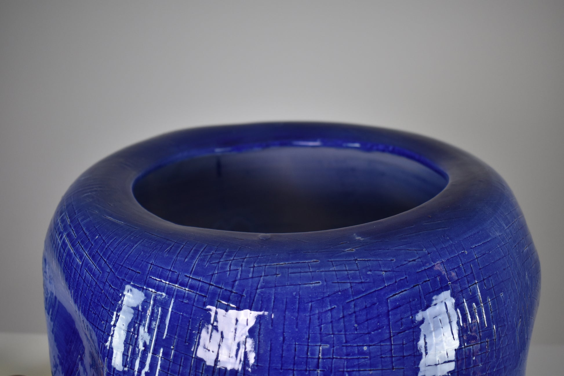 JAS-E4 Handcrafted Ceramic Vase - Spirit Gallery 