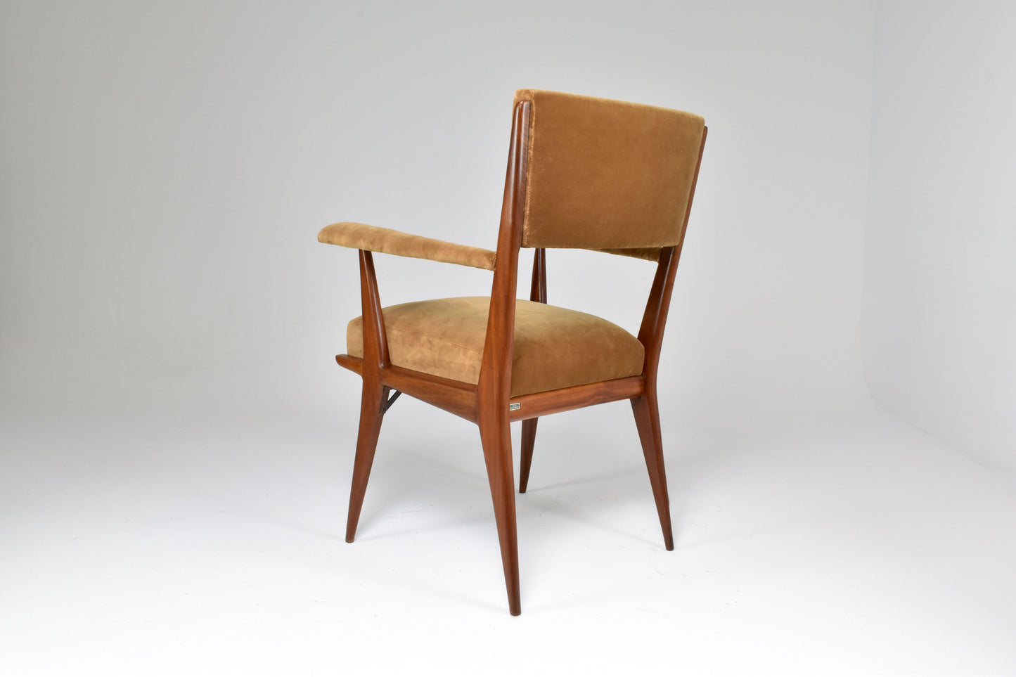 Fauteuil italien des années 1950 par Silvio Cavatorta