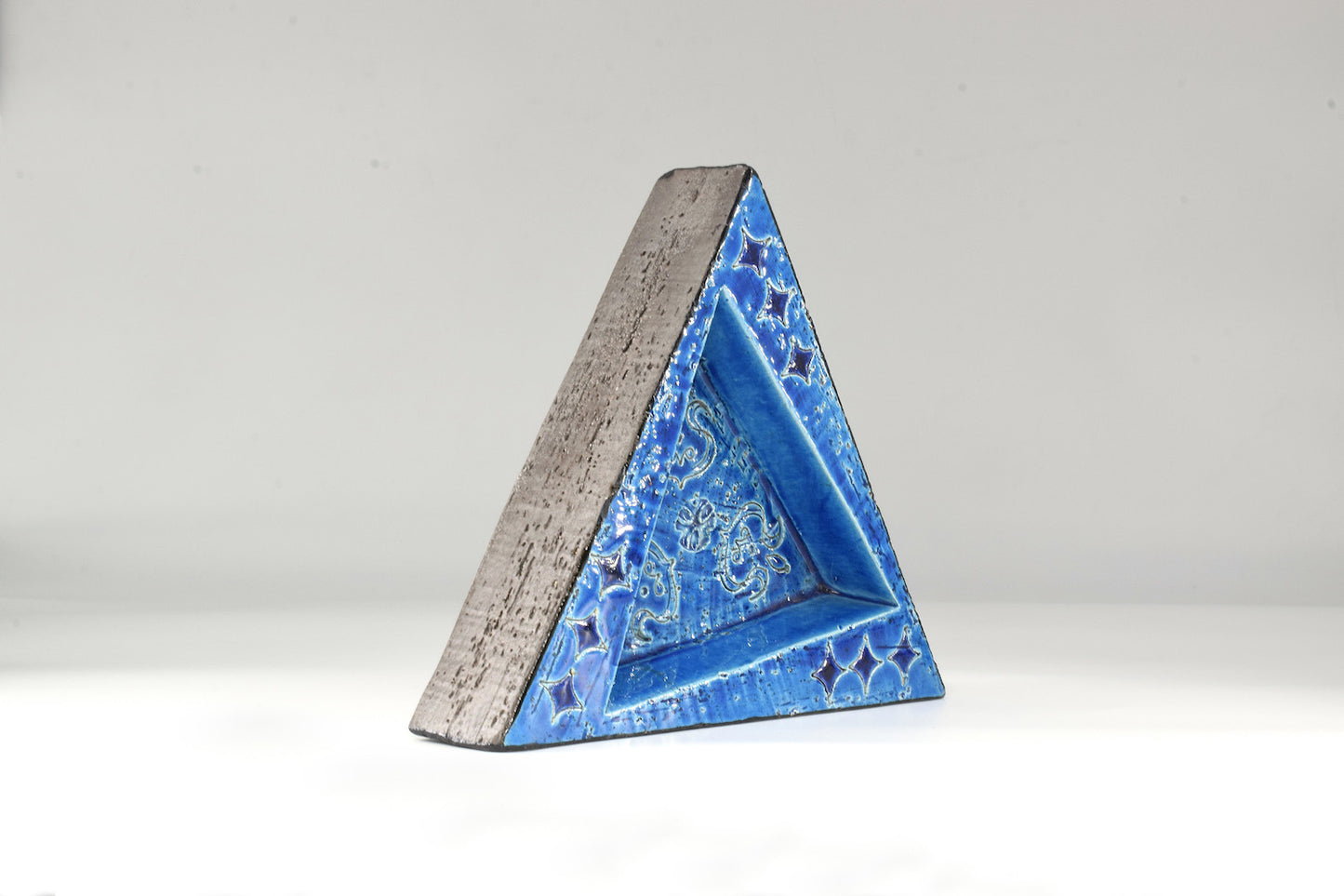 20th Century Italian Ceramic Triangular Ashtray - Spirit Gallery 